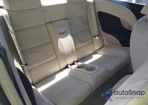 2012 Volkswagen Eos Komfort z USA, uszkodzony, nr VIN WVWBW7AH7CV019799